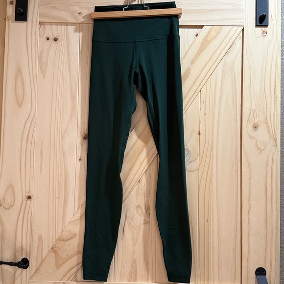 Lululemon Align High-Rise Pant 28"
Legacy Green - 4 - Picture 4 of 10